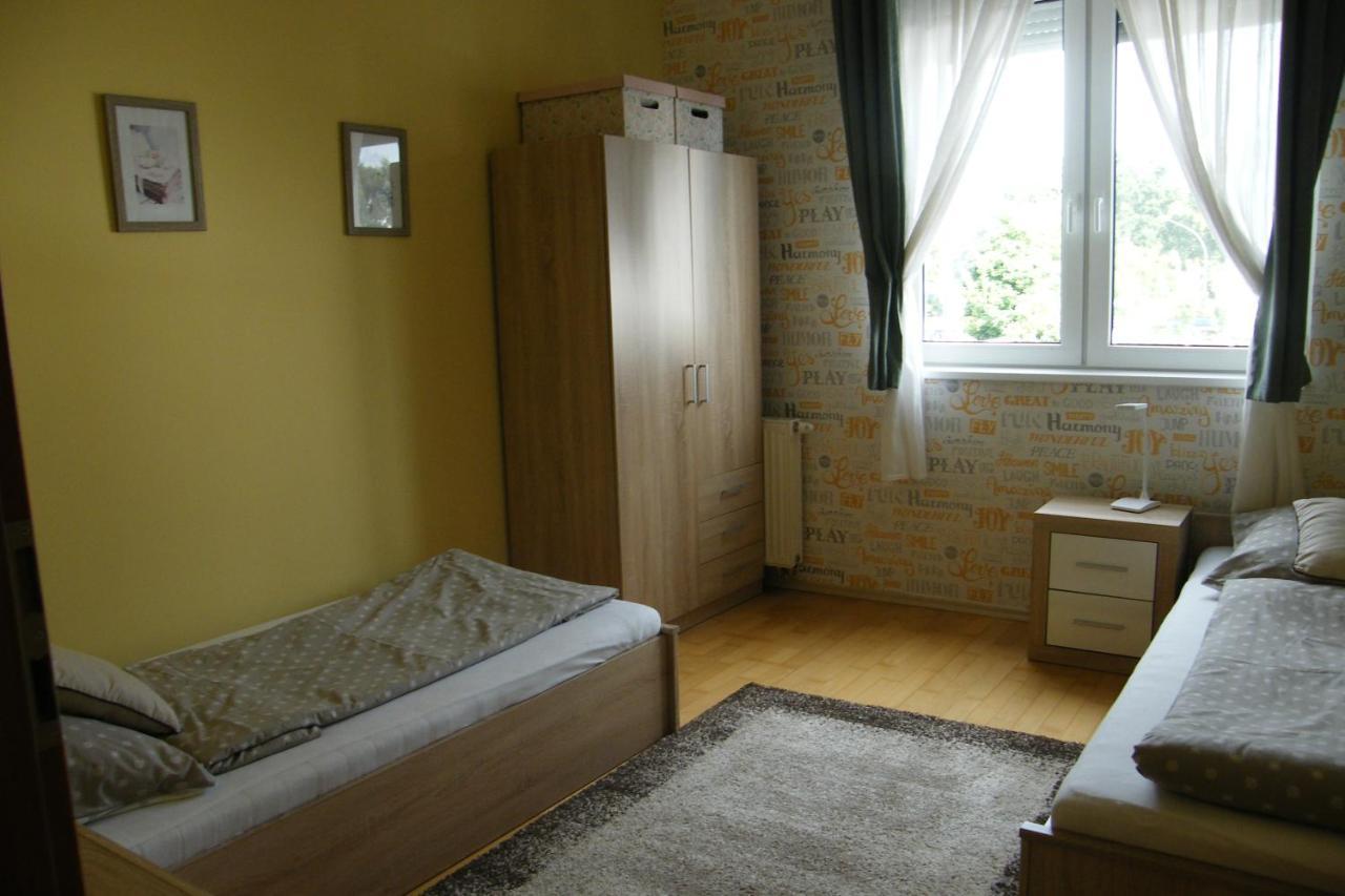Happy Apartman Hajdúszoboszló Exterior foto